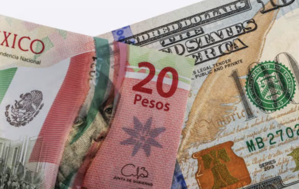 EL PESO PIERDE TERRENO; CIERRA EN 20.67 POR DÒLAR TRAS  ANUNCIO DE ARANCELES CONTRA MÉXICO